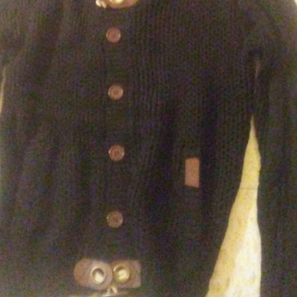 Cardigan - Picture 2 of 3